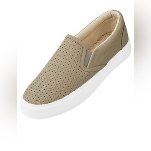 Jenn Ardor Women's Slip On fashion sneaker, taupe, size 10, NWOT
